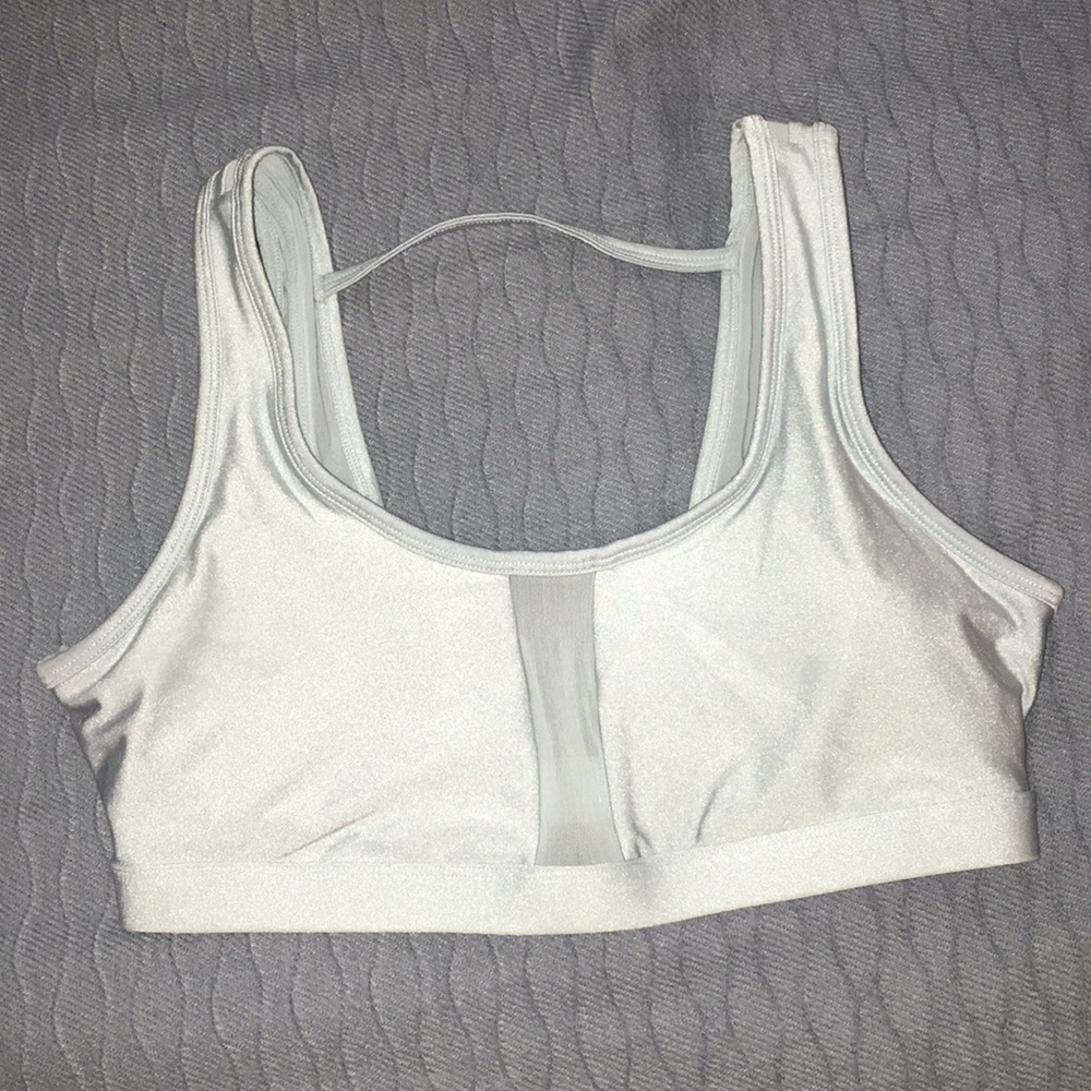 Fabletics sports bra